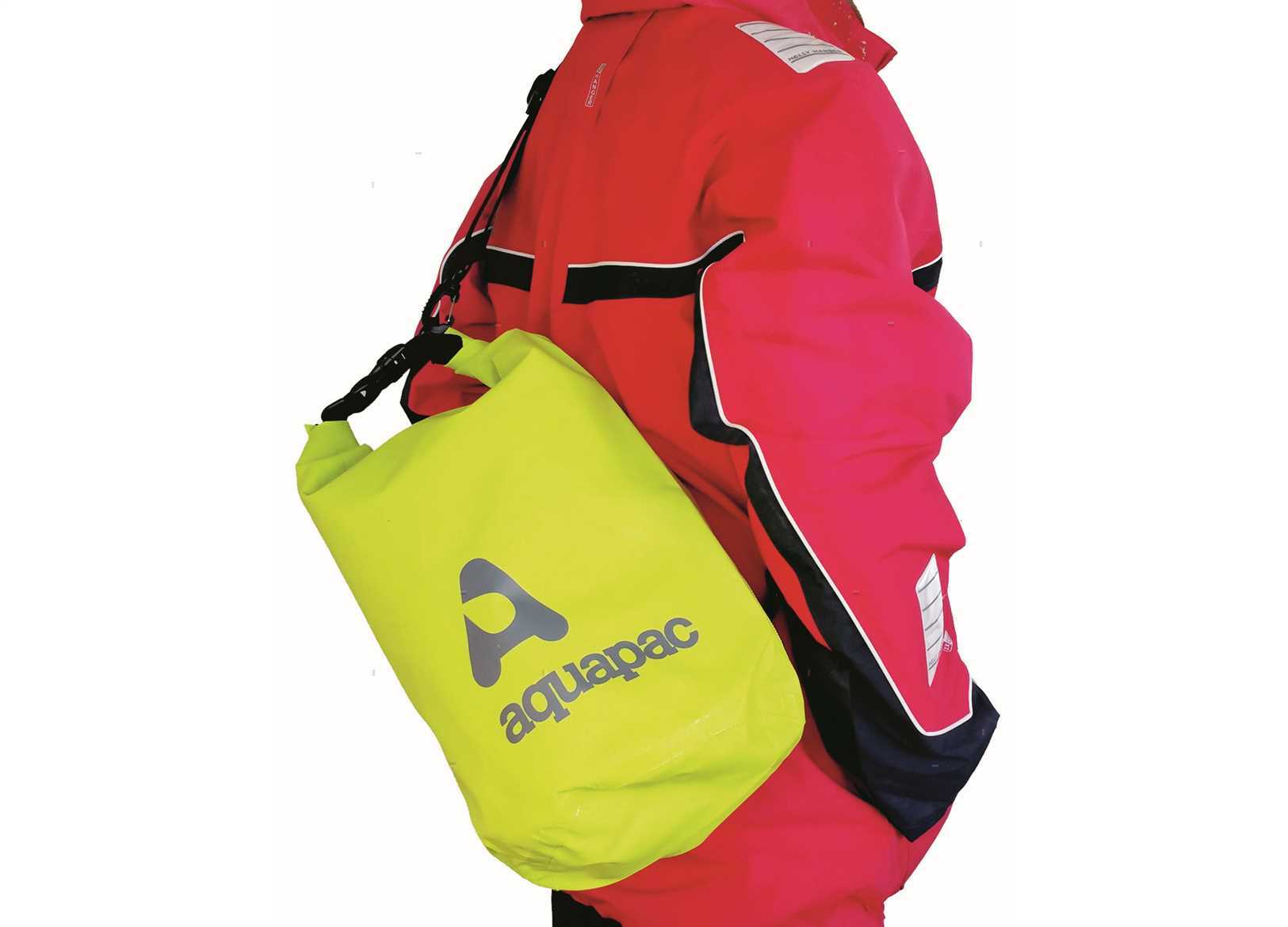 SACCA IMPERM AQUAPAC DRYBAG 25L LIME (2)