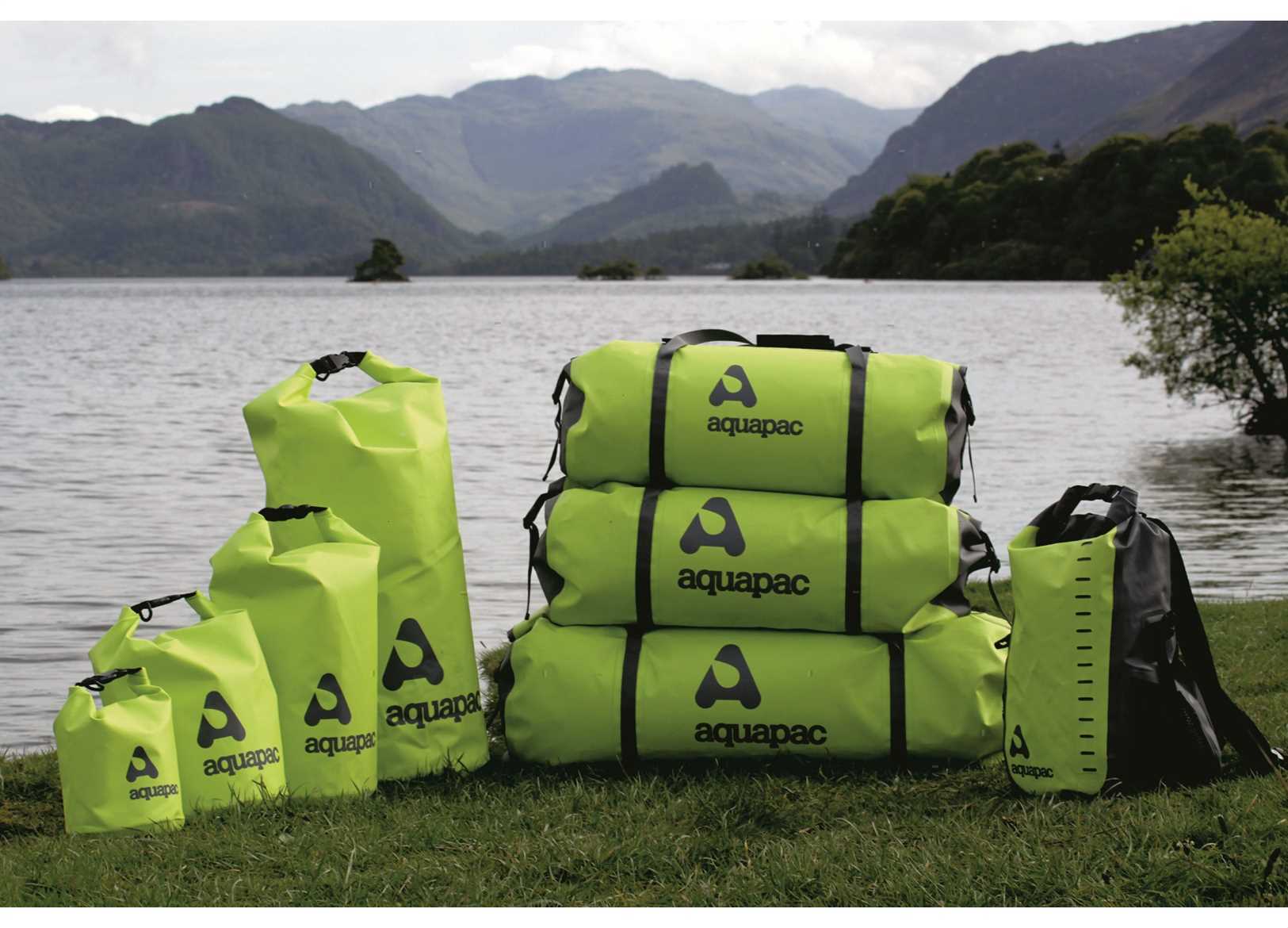 SACCA IMPERM AQUAPAC DRYBAG 25L LIME (5)