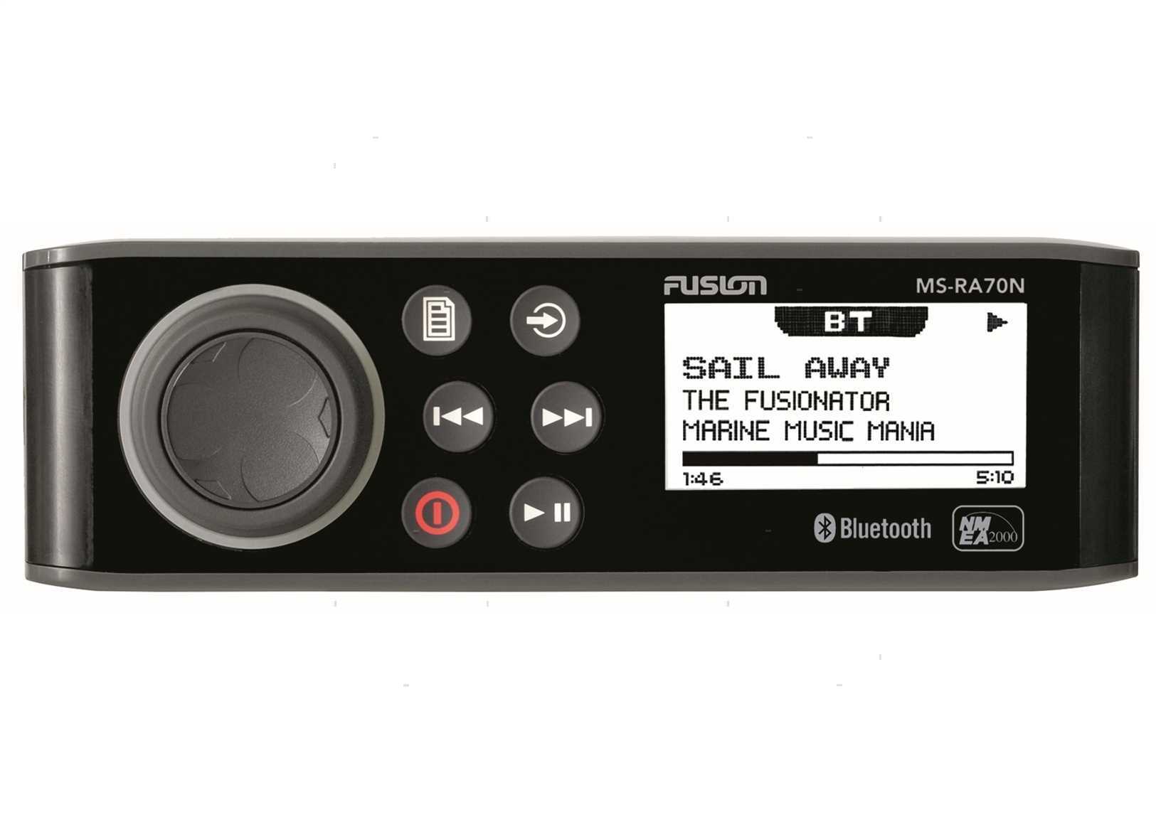 MARINE STEREO FUSION MS-RA70N (1)