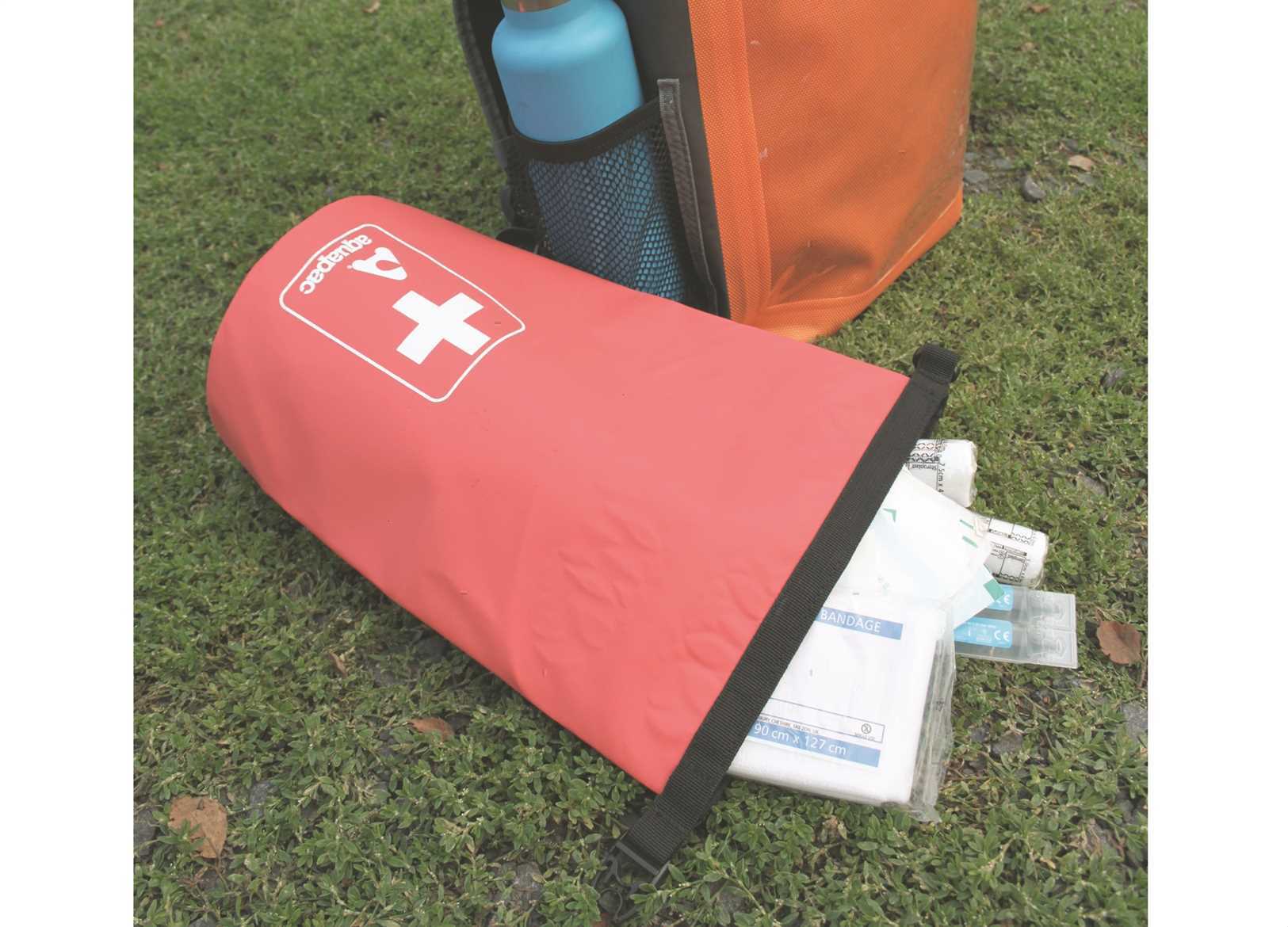 SACCA IMPERM AQUAPAC FIRST AID 3L (2)